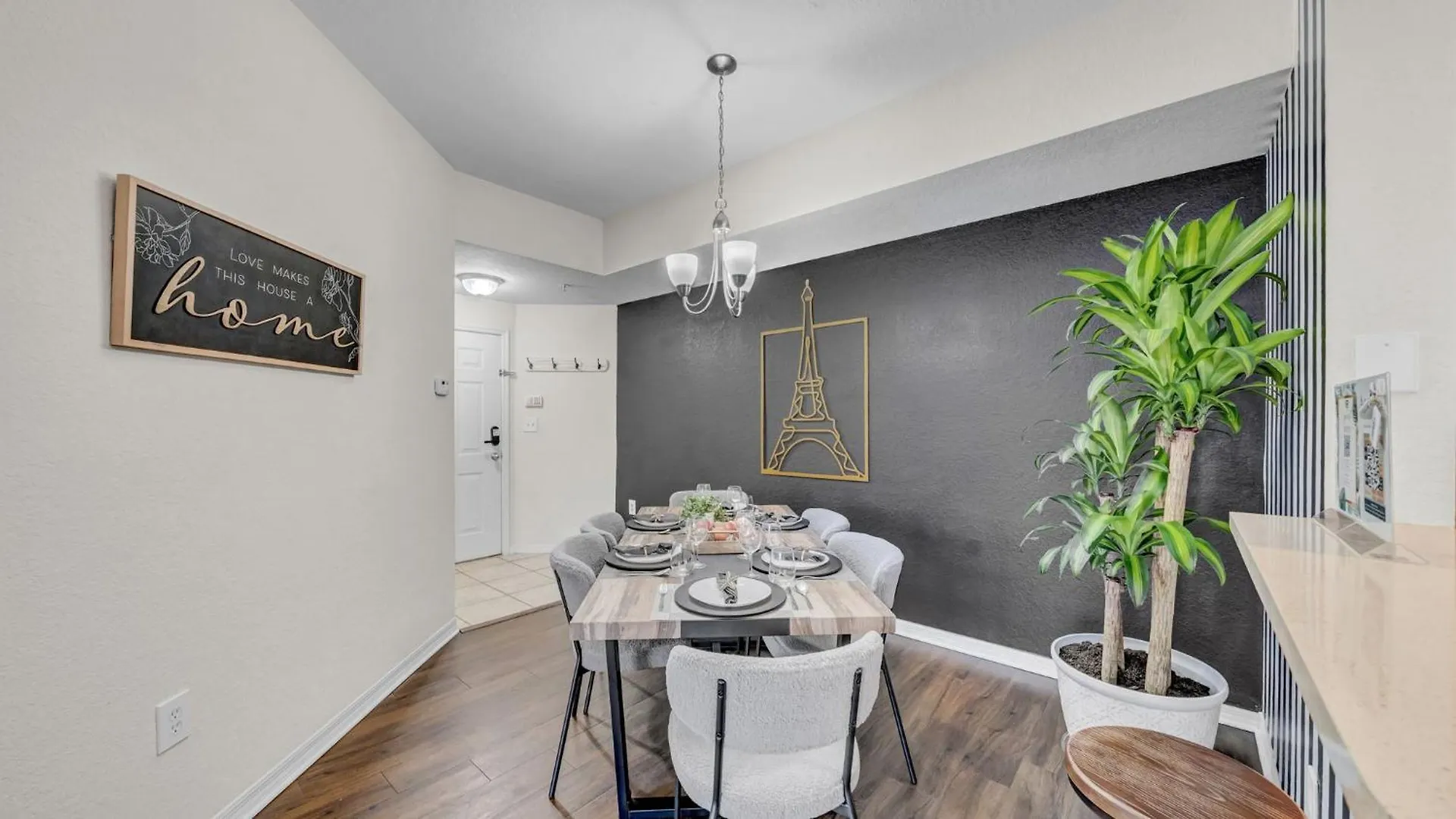 タンパParis 2Br2Ba Minute To Airport & Westchase #9アパートメント タンパ